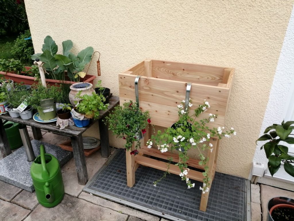 Hochbeet Lärche für Balkon und Terrasse