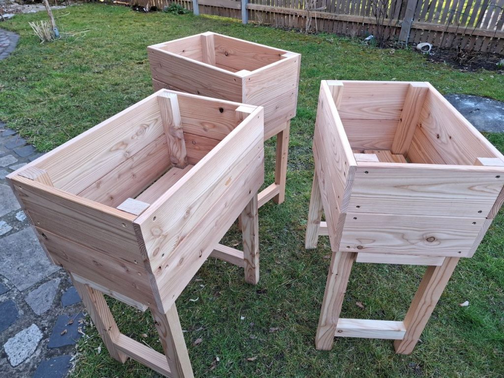 Hochbeet Lärche Terrasse Balkon